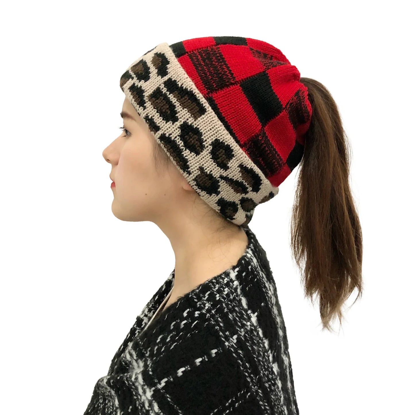 Exclusives Beanie Tail Hat